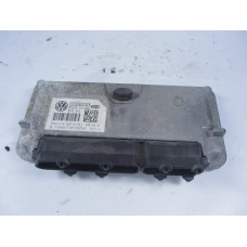 RAČUNALNIK MOTORA Volkswagen Golf 2012 VI. 1.4 TSI 03c906024ck