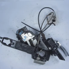 MEHANIZAM ZAKLJUČAVANJA PREDNJA DESNA Nissan Qashqai 2008 1.5DCI