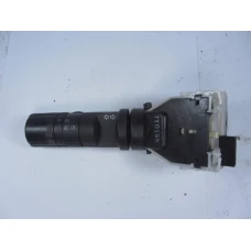 RUČICA POD VOLANOM Nissan Qashqai 2008 1.5DCI
