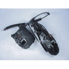 MEHANIZAM ZAKLJUČAVANJA ZADAJ DESNA Citroën C4 2019 SPACETOURER 1.5 HDI 9826135580