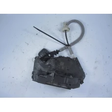 MEHANIZAM ZAKLJUČAVANJA ZADAJ DESNA Volkswagen Passat 2017 2.0 TDI AUT. 5ta839016