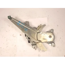 MEHANIZAM STAKLA ZADNJA DESNA Suzuki SWIFT 2018 1.2 4WD HYBRID 83530-61m00