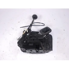 MEHANIZAM ZAKLJUČAVANJA ZADAJ DESNA Volkswagen Polo 2011 1.2 5k4839016f