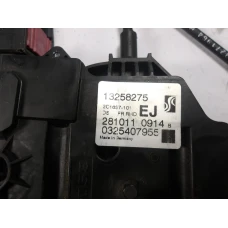 MEHANIZAM ZAKLJUČAVANJA PREDNJA DESNA Opel Meriva 2012 1.7 DTI 16V 13258275