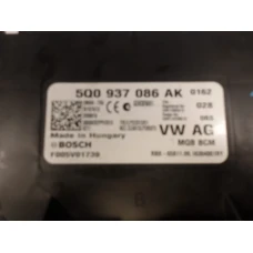 računalnik razno Volkswagen Golf 2016 VII. VAR. 1.6 TDI 5q0937068ak