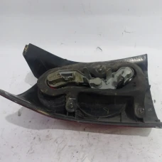 ŠTOP SVIJETLO DESNA Toyota Avensis  2004-