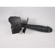 RUČICA POD VOLANOM Renault CLIO 2002 1.5 DCI