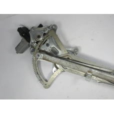 MEHANIZAM STAKLA PREDNJI DESNI Toyota Land Cruiser 120 2003 3.0D4D 6980158010 8571058010