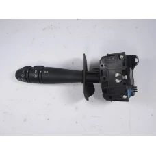 RUČICA POD VOLANOM Renault CLIO 2002 1.5 DCI luèi