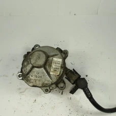 VAKUMSKA PUMPA Opel Vivaro   8200683982