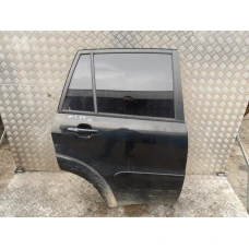 VRATA ZADNJA DESNA Toyota RAV4 2001 2.0 D4D