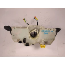 RUČICA POD VOLANOM Renault MEGANE III  2011 1.5 DCI 255670019r