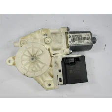MEHANIZAM STAKLA ZADAJ LIJEVA Renault MEGANE III  2011 1.5 DCI 827310185r