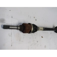 POLUOSOVINA PREDNJA DESNA Peugeot 2008 2015 1.2 9677209880