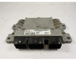 RAČUNALNIK MOTORA Ford Fiesta 2011 1.25 av2112a650cc