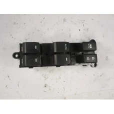 PREKIDAČ STAKLA Suzuki GRAND VITARA 2020 1.4 4WD HYBRID 37990-54P02-000