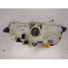 RUČICA POD VOLANOM Renault MEGANE III  2010 GRANDTOUR 1.5 DCI 255670017r