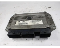 RAČUNALNIK MOTORA Dacia DUSTER 2011 1.6 16V 237101830r   237100740r