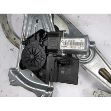 MEHANIZAM STAKLA PREDNJI DESNI Renault MEGANE III  2012 GRANDTOUR 1.9 DCI 807301396r