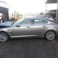 AUTO ZA DIJELOVE Jaguar XF 2013 3.0L AUT.