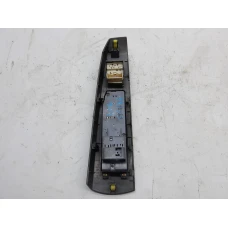 PREKIDAČ STAKLA Toyota Prius 2005 1.5 8482047021