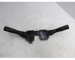 RUČICA POD VOLANOM Nissan Juke 2010 1.5 DCI 255601KK0A