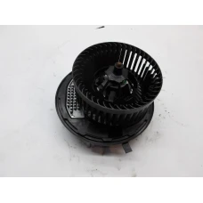 VENTILATOR KABINE Volkswagen Passat 2016 VARIANT 2.0 / TDI AUT. 3Q1819021