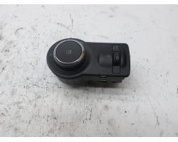 PREKIDAČ SVIJETLA Opel Insignia 2013 2.0 DT 16V SW 22901647