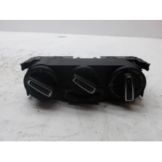 PREKIDAČ GRIJANJA Volkswagen Polo 2016 1.2TSI 6C0820045C