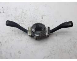 RUČICA POD VOLANOM Volkswagen Golf 2000 1.4 4b0953503f