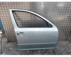 VRATA PREDNJA DESNA Škoda Octavia 2012 1.6 TDI COMBI 1Z0831056