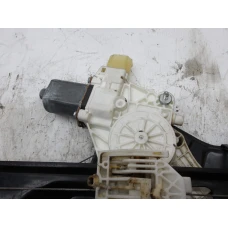 MEHANIZAM STAKLA PREDNJI DESNI BMW X 2012 X1 SdRIVE 18 D aut 51332990386