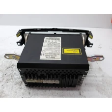 RADIO Toyota Auris 2007 1.4 D4D 86120-02520