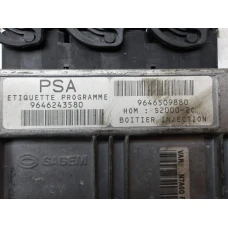 RAČUNALNIK MOTORA Citroën XSARA 2003 1.4 9646243580