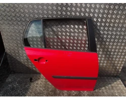 VRATA ZADNJA DESNA Volkswagen Golf 2004 V. 1.9 TDI