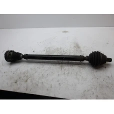 POLUOSOVINA PREDNJA DESNA Volkswagen Jetta 2013 1.6 TDI