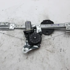 MEHANIZAM STAKLA PREDNJI DESNI Dacia Sandero 2019 1.0 827202131R