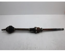 POLUOSOVINA PREDNJA DESNA Peugeot PARTNER 3 2012 1.6 HDI