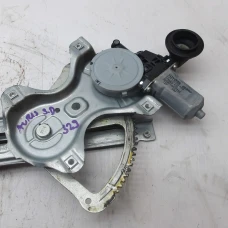 MEHANIZAM STAKLA PREDNJI DESNI Toyota Auris 2007 1.4 D4D 85710-0d100