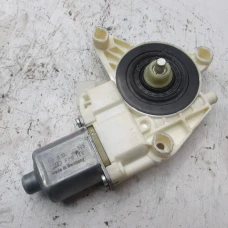 MEHANIZAM STAKLA ZADAJ LIJEVA Mercedes-Benz C-Klasse  w204 a2048200542
