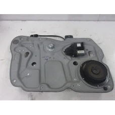 MEHANIZAM STAKLA PREDNJA LIJEVA Volkswagen Caddy 2010 1.6 TDI