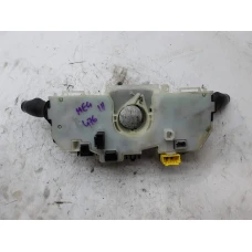 RUČICA POD VOLANOM Renault MEGANE III  2012 1.5 DCI GRANDTOUR 255670019r