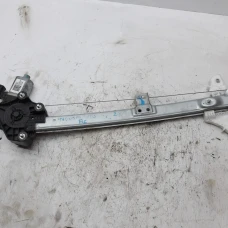 MEHANIZAM STAKLA ZADNJA DESNA Hyundai i20 2021 1.0 T-GDI 48V HEV 83460-q0000