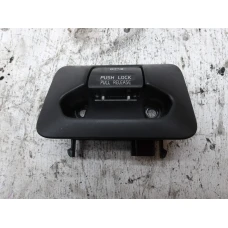 STIKALO RAZNO Volvo V60 2013 1.6 TD 31343242