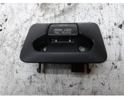 STIKALO RAZNO Volvo V60 2013 1.6 TD 31343242