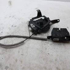 MEHANIZAM ZAKLJUČAVANJA PRTLJAŽNIH VRATA BMW 3 2014 318 GT D 51247269516 51247269544