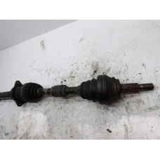 POLUOSOVINA PREDNJA DESNA Toyota Corolla Verso 2008 2.2D