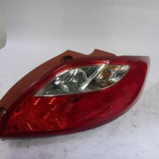 ŠTOP SVIJETLO DESNA Mazda Mazda2 2010 1.4