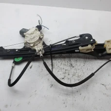 MEHANIZAM STAKLA PREDNJI DESNI BMW 1 2005 120 D