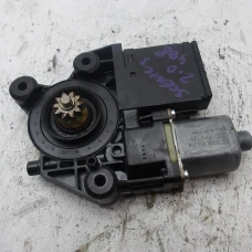 MEHANIZAM STAKLA ZADNJA DESNA Renault SCENIC 2010 III. 1.6 16V 827300005r